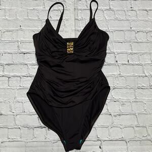 La Blanca Swimsuit 14